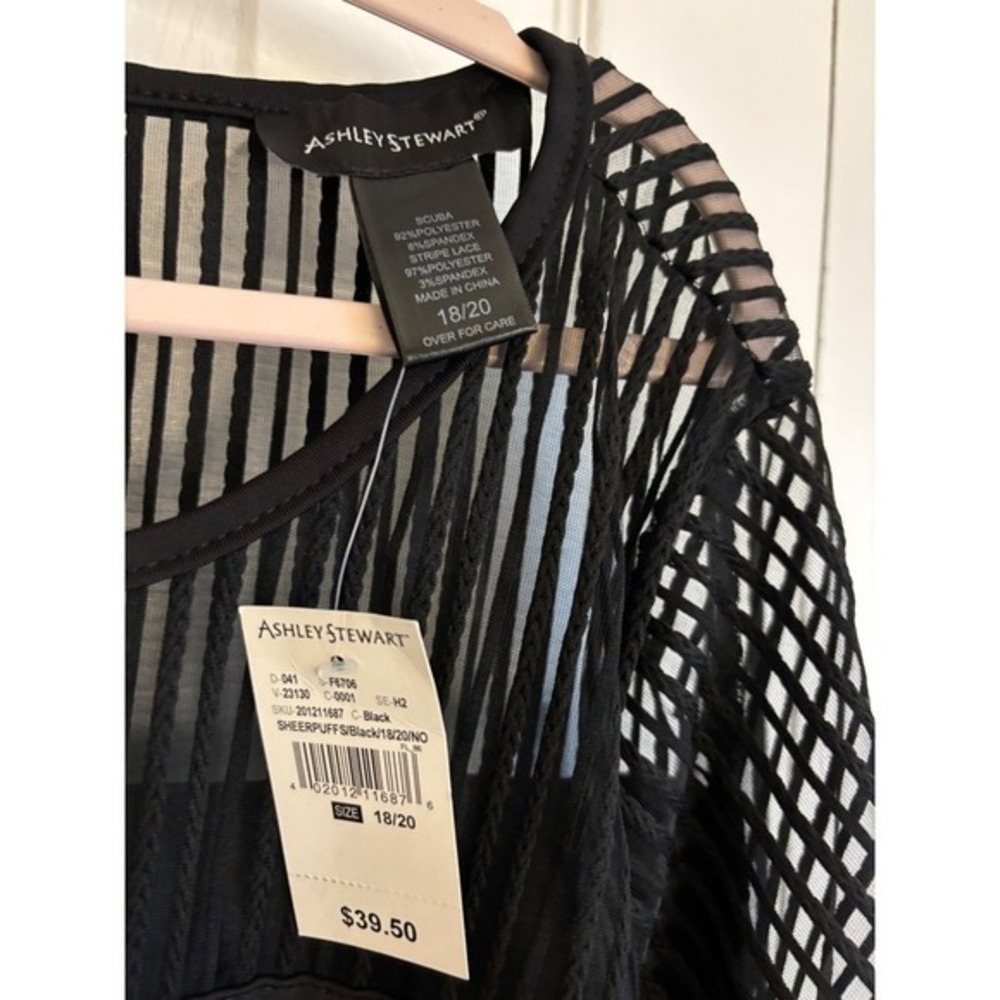 Ashley Stewart Black Puff-Sleeve Peplum Blouse – Size 18/20 – NWT MSRP $40 - Picture 3 of 6